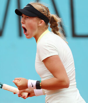Mirra Andreeva kommt immer besser in Schwung und besiegte in Madrid Marketa Vondrousova.