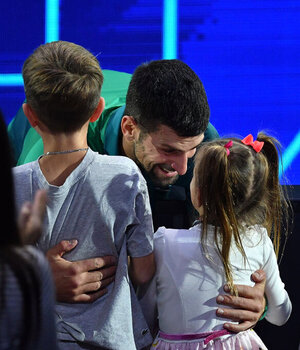 Für Kinder zeigt Novak Djokovic in allen Lebenslagen ein großes Herz.