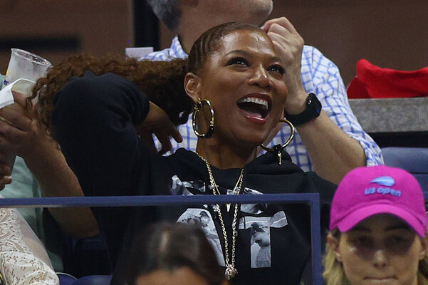 Queen Latifah enjoyed Monday night with Serena