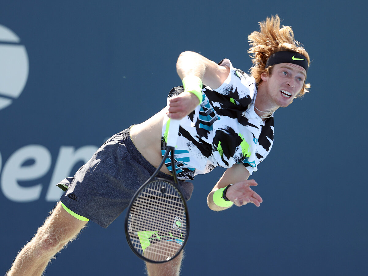 Us Open Andrey Rublev Im Eiltempo Ins Achtelfinale Medvedev Schlagt Agassi Doppelganger Tennisnet Com