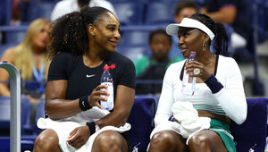 Serena und Venus Williams bei den US Open 2022 Serena und Venus Williams bei den US Open 2022