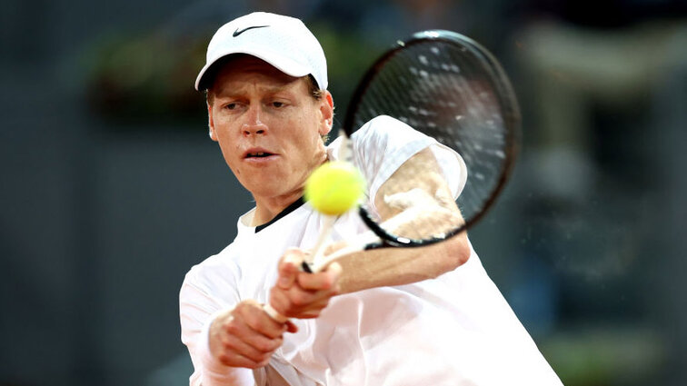 Jannik Sinner steht in Roland-Garros 2024 in Runde zwei