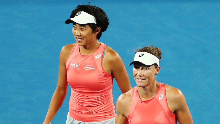 Zhang Shuai und Samantha Stosur spielen in Melbourne um den Titel