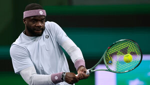 Frances Tiafoe gewann in Runde zwei gegen Damir Dzumhur