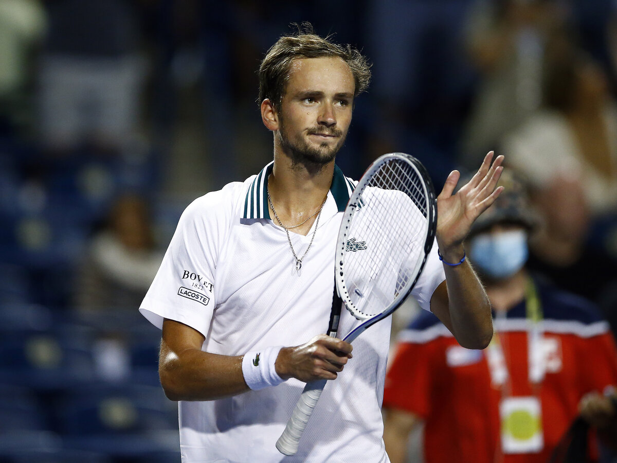 Atp Masters Toronto Daniil Medvedev Turns Match Against Better Hurkacz Tennisnet Com