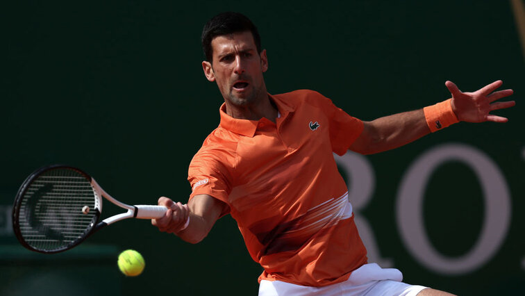 Etwas aus der Balance: Novak Djokovic am Dienstag in Monte-Carlo