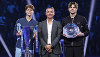 ATP-Chef Andrea Gaudenzi mit Jannik Sinner und Taylor Fritz