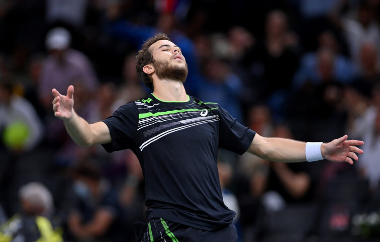 Hugo Gaston sensationally reached the quarter-finals in Paris-Bercy