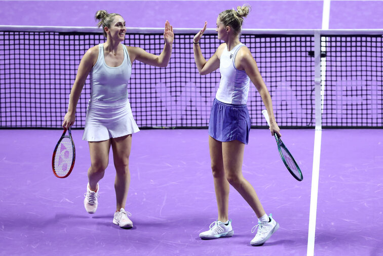 Gabriela Dabrowski (Kanada) und Erin Routliffe (Neuseeland) haben zum ersten Mal den Doppel-Titel bei den WTA Finals geholt