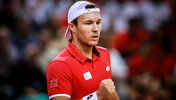 Lucas Miedler im österreichsichen Nationaltrikot beim Davis Cup in Kroatien