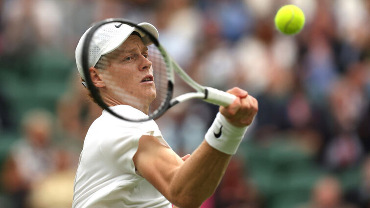 Jannik Sinner in seinem Match gegen Ben Shelton in Wimbledon 2024