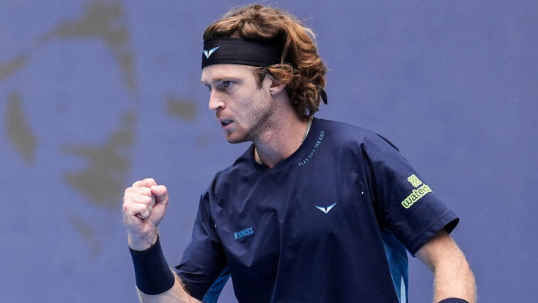 Auch Andrey Rublev schört mittlerweile auf waterdrop