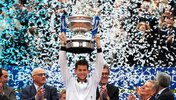 Dominic Thiem hat den Barcelona-Pokal dann doch in die Höhe gebracht