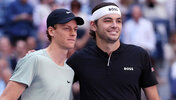 Jannik Sinner und Taylor Fritz sind in Turin gut gestartet