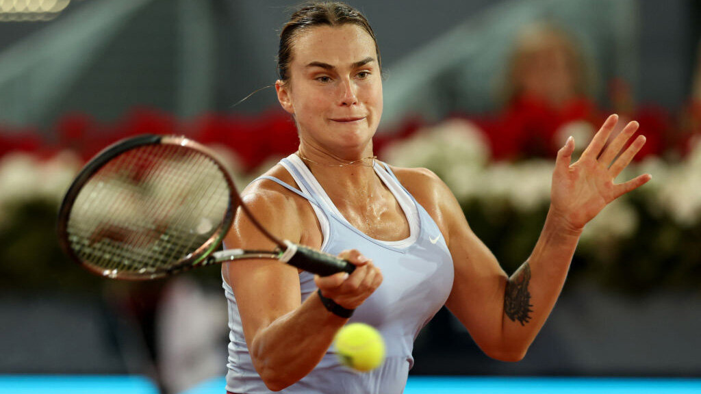 Andreeva, de 16 anos, é eliminada por Sabalenka nos oitavos do WTA 1000 de  Madrid (0-2)