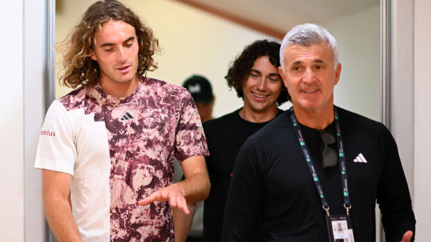 Stefanos Tsitsipas Affirms The Vital Role Of His Father In His Tennis ...