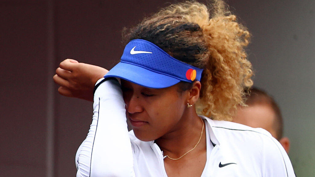 If you know you're an unsophisticated investor why would you dump millions  into anything? - Tennis fans defend Naomi Osaka after investors sue her  following FTX bankruptcy