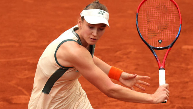 Na, das könnte ein Stopp werden ... Elena Rybakina am Dienstag in Roland-Garros