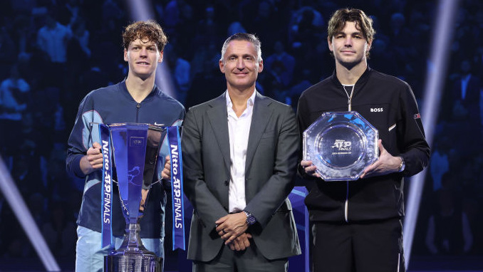 ATP-Chef Andrea Gaudenzi mit Jannik Sinner und Taylor Fritz