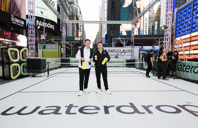 Die waterdrop-Gründer Henry und Martin Murray in New York City 2024